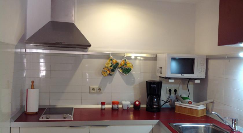 Apartamentos La Machacona Plaza De Santiago Caces Quarto foto