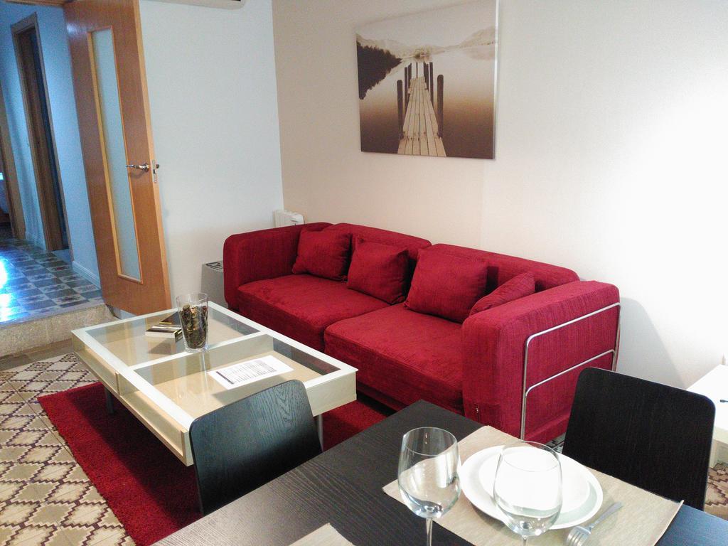 Apartamentos La Machacona Plaza De Santiago Caces Exterior foto